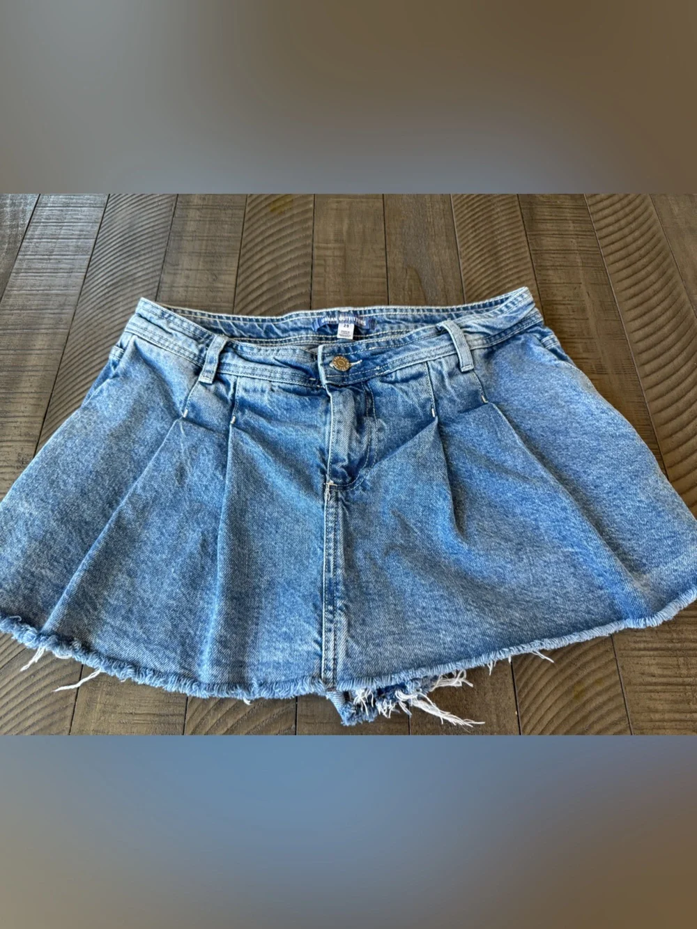 Urban Outfitters Mia Pleated Denim Mini Skort Women’s Size 29
